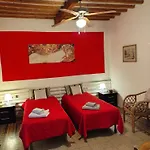 LA MAISON DEL CORSO Rent a Rooms
